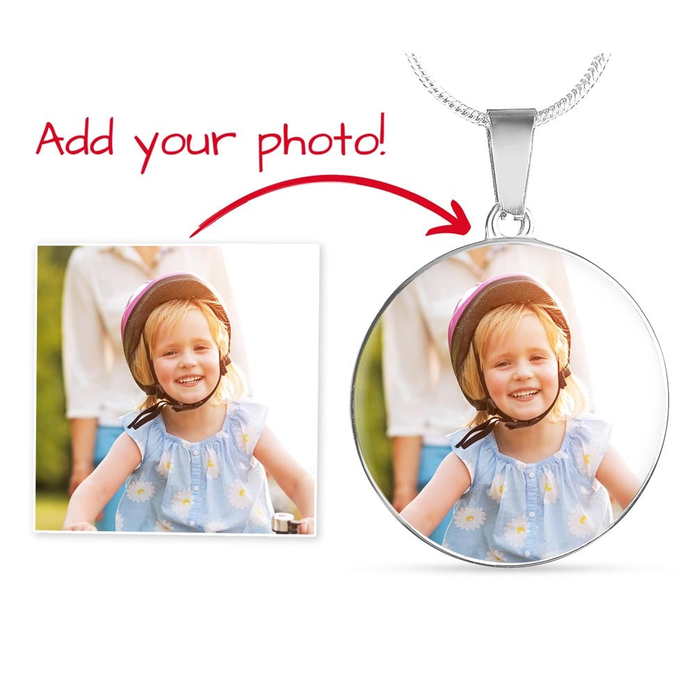 Marriage Hall of Fame Engraved Circle Necklace